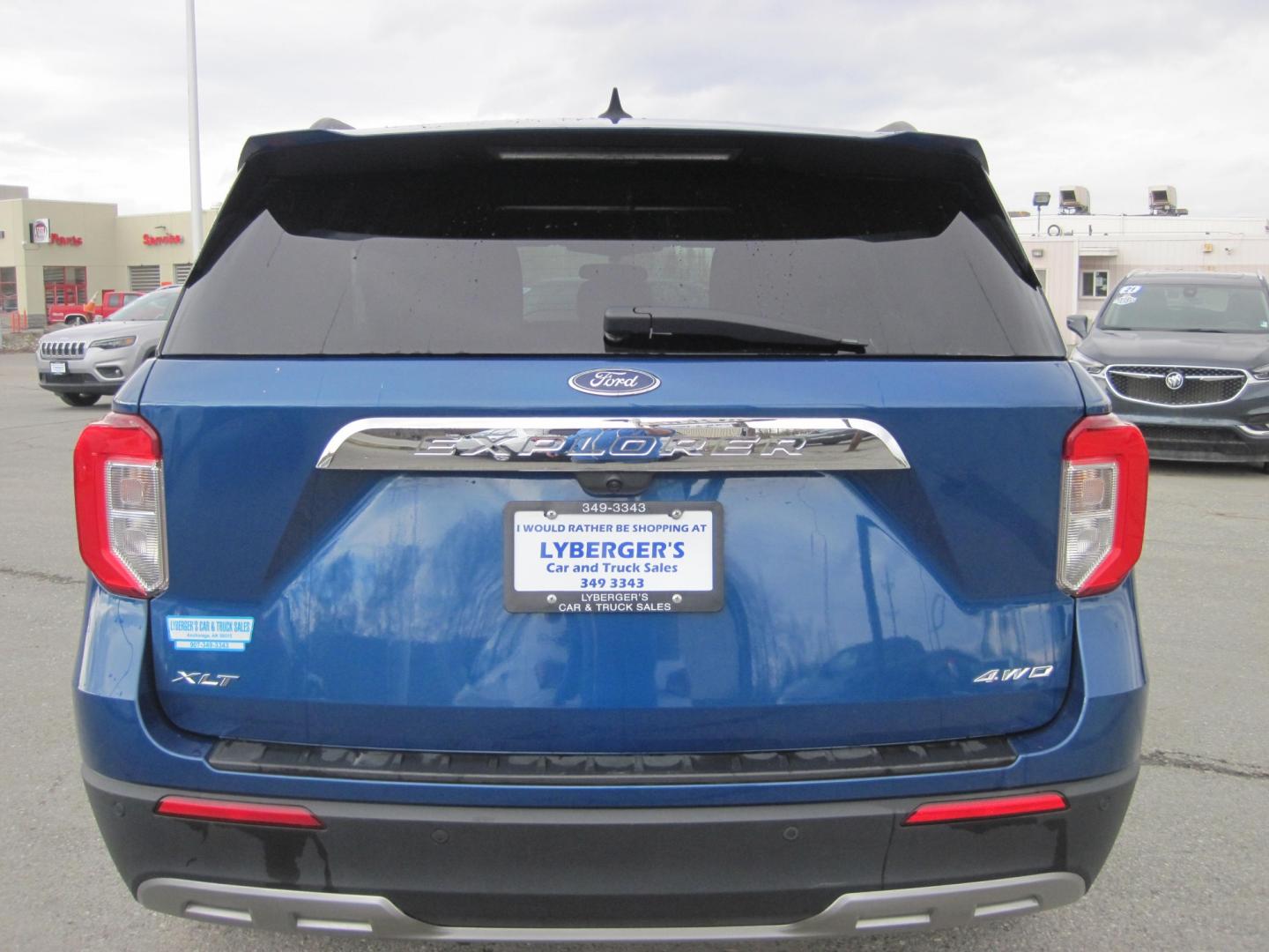 2023 blue /gray Ford Explorer XLT AWD (1FMSK8DH6PG) with an 2.3L L4 DOHC 16V engine, 10A transmission, located at 9530 Old Seward Highway, Anchorage, AK, 99515, (907) 349-3343, 61.134140, -149.865570 - Come take a test drive - Photo#3